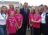 Girl Guides meet Prime Minister