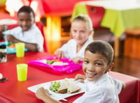 Welsh Government invest £25m to roll out free primary school meals