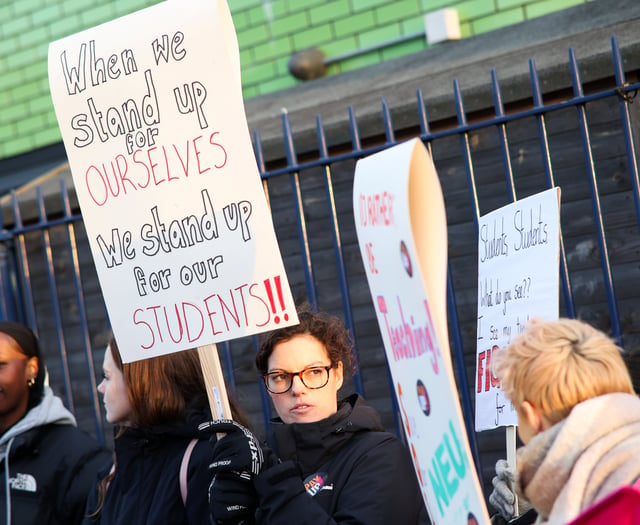 Teachers call off planned strike action next week