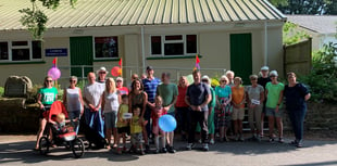 Catbrook residents join Ivor for his brave walk