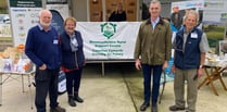 MP David Davies pays visit to Rural Support Centre at Raglan market