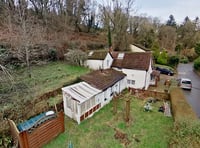 Idyllic Redbrook property goes in auction