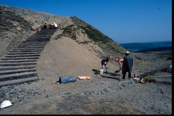 Building the steps at Tywn Barlum