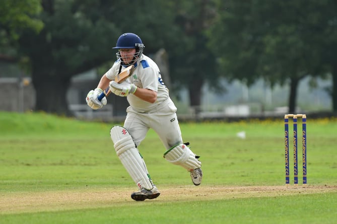 Glangrwyney 1sts lost out to Abertillery but the 2nds won against the same club's reserves 