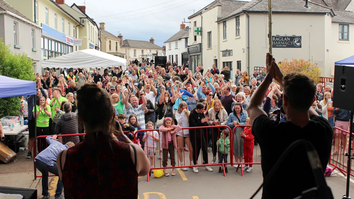 Another amazing weekend of entertainment at Raglan Festival