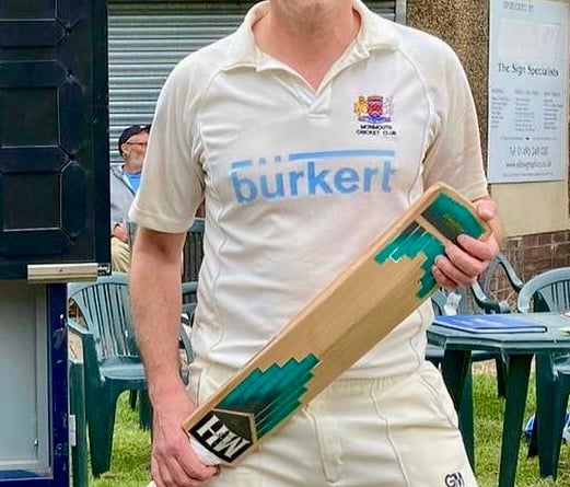 Skipper Gareth Jones scored 63 to help Monmouth to victory 