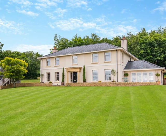 "Superb" Georgian-style mansion for sale sits in 10 acres of land 