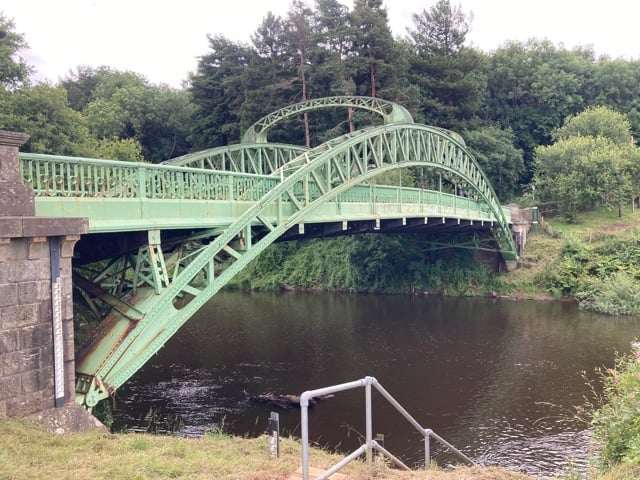 Chainbridge at Kemeys Commander