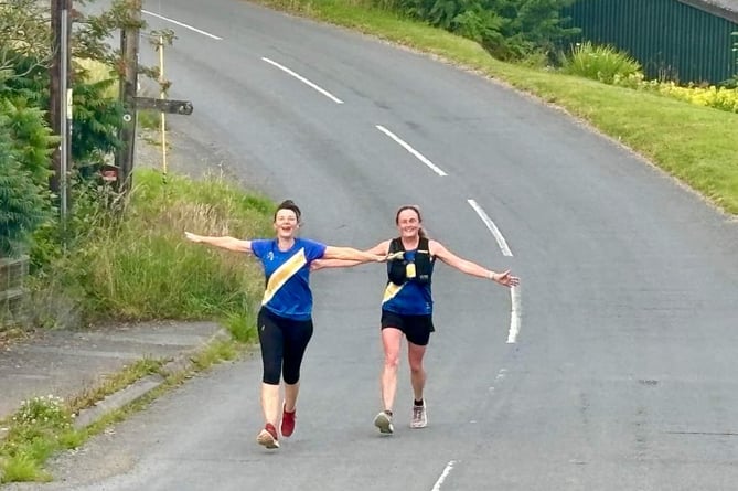 Offa's Dyke runners