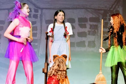 Youngsters follow the Yellow Brick Road in Oz-some show