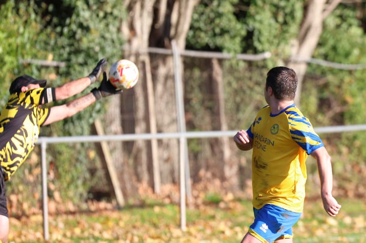 this spectacular late effort rattled the crossbar in the Kingfishers emphatic victory