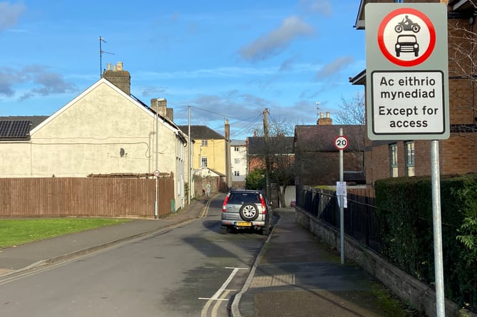 Goldwire Lane is now closed to through traffic