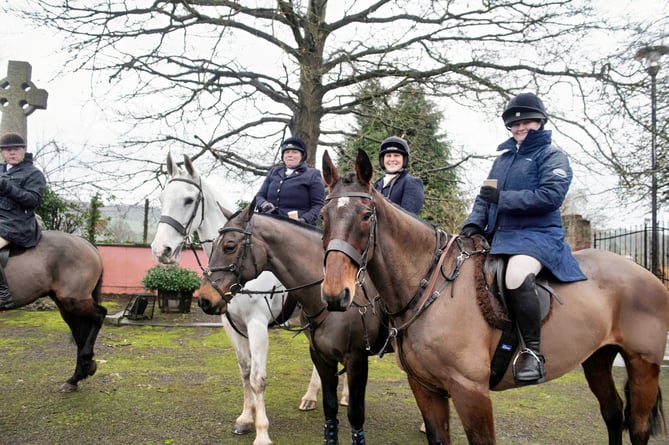 Maggie, Beth and Rosie on Yogi, Digit and King Rocky