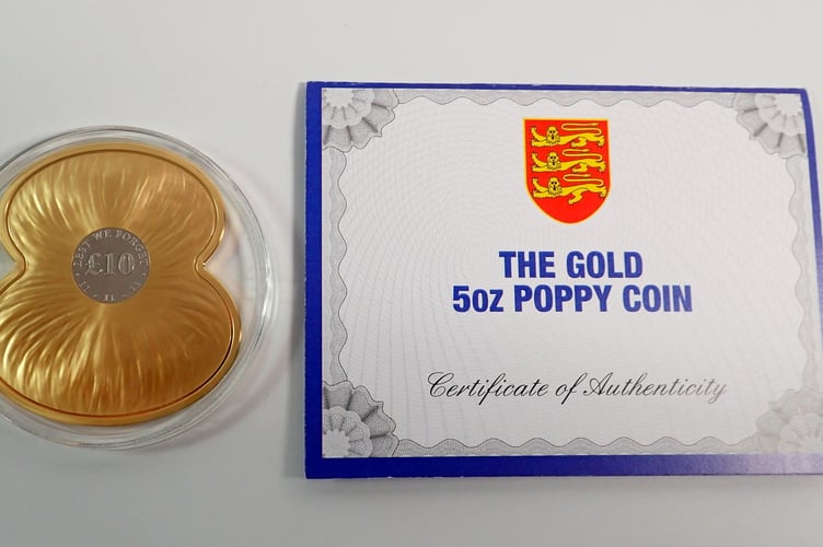 Poppy gold coin with certificate 