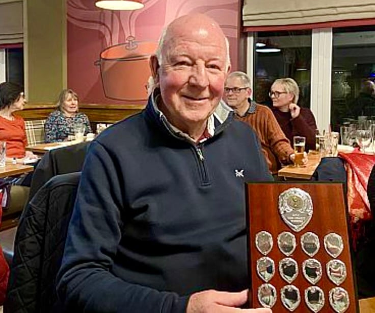 All systems throw as pétanque club celebrate season