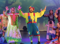 WATCH: Abergavenny Pantomime Company prepares for opening night 